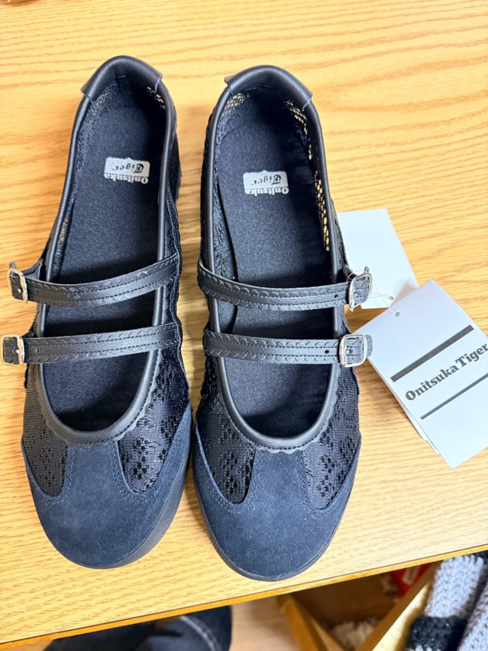 Onitsuka Tiger by Asics black lace ballet flats